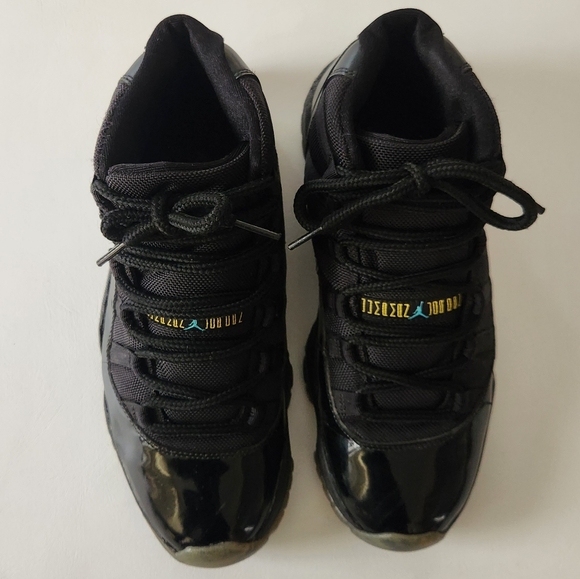 Air Jordan 11 "Gamma" Black Patent Leather Sneakers - Picture 4 of 15